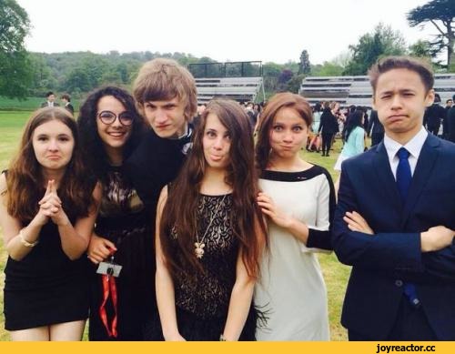 Дочери Порошенко покинули Украину