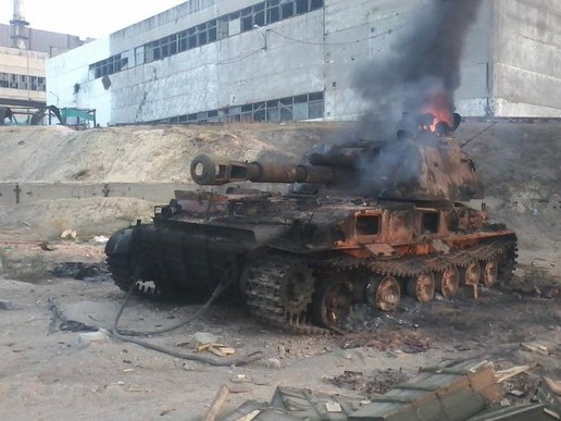 Ополчению удалось оттеснить украинскую армию на десятки километров Ополчению удалось оттеснить украинскую армию на десятки километров