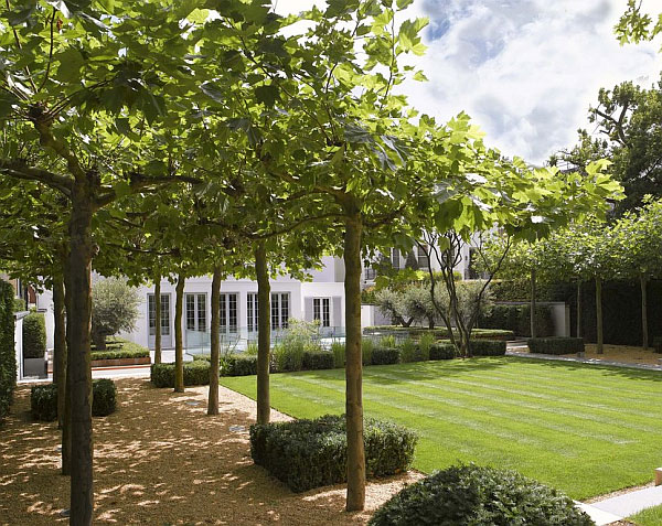 Самым дорогим особняком в мире СМИ назвали дом украинского олигарха Самым дорогим особняком в мире СМИ назвали дом украинского олигарха