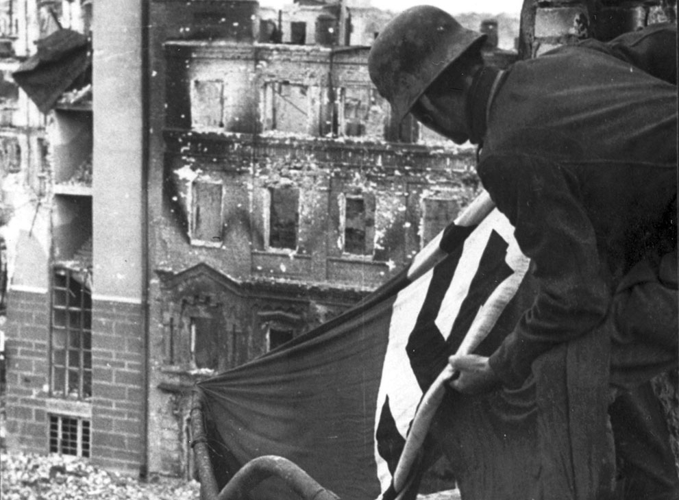 19 ноября 1942 г. началось контрнаступление советских войск под Сталинградом 19 ноября 1942 г. началось контрнаступление советских войск под Сталинградом