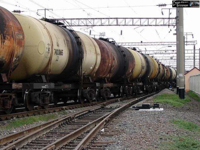 Экс-чиновника Минобороны арестовали за закупку топлива на 440 млн у фиктивной фирмы Экс-чиновника Минобороны арестовали за закупку топлива на 440 млн у фиктивной фирмы