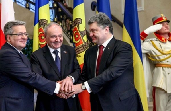 Эпидемия русофобского свинства Эпидемия русофобского свинства