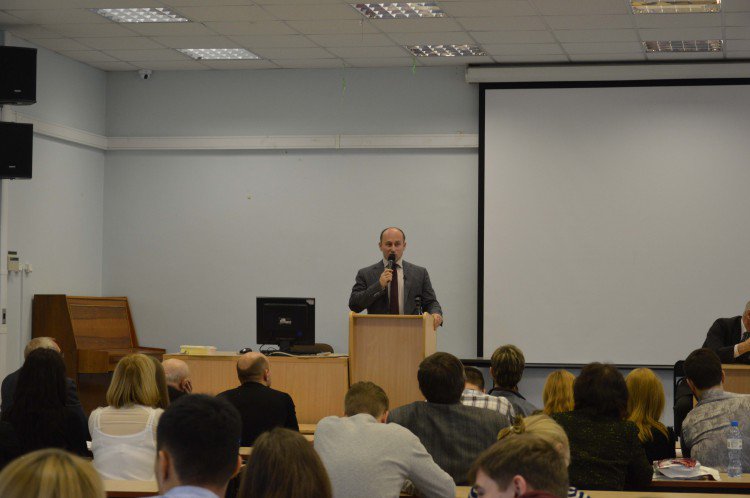 О перспективах углеводородной отрасли и о ценах на нефть О перспективах углеводородной отрасли и о ценах на нефть