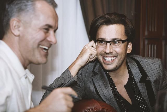 В полку предателя Макаревича пополнение...Обращение ко всем Россиянам! В полку предателя Макаревича пополнение...Обращение ко всем Россиянам!