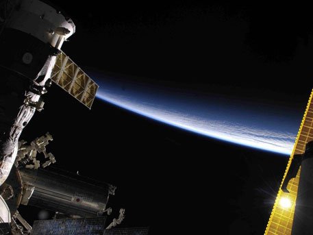 Космический развод: почему Россия покидает МКС Космический развод: почему Россия покидает МКС