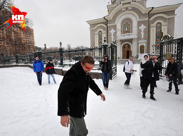 Иван Охлобыстин в Донецке: «Я всем сердцем с Новороссией» Иван Охлобыстин в Донецке: «Я всем сердцем с Новороссией»