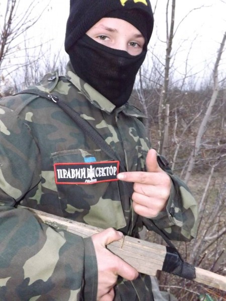 Добрые дядечки детишек учат... Добрые дядечки детишек учат...