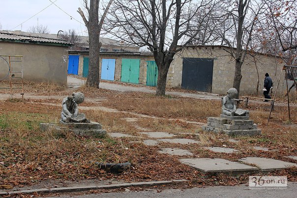 Фоторепортаж "Передовая Новороссии: будни Славяносербска". Фоторепортаж "Передовая Новороссии: будни Славяносербска".