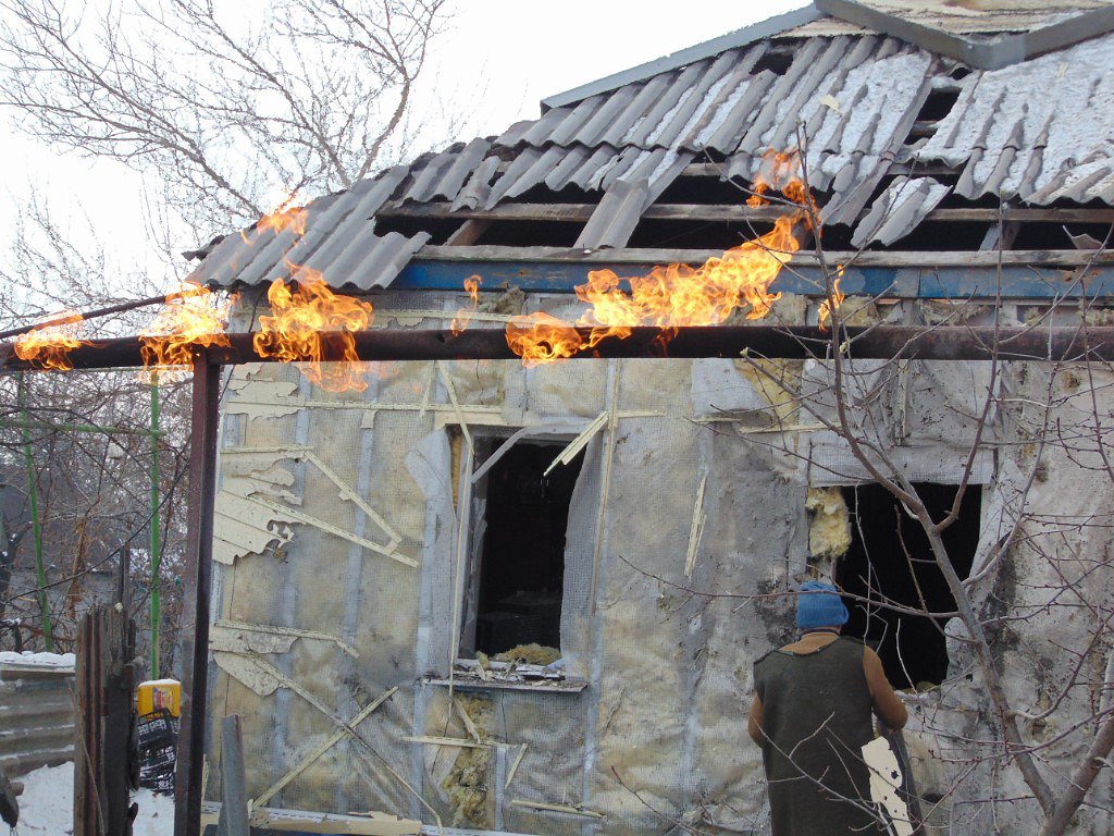 Обстрел Енакиево сегодня Обстрел Енакиево сегодня