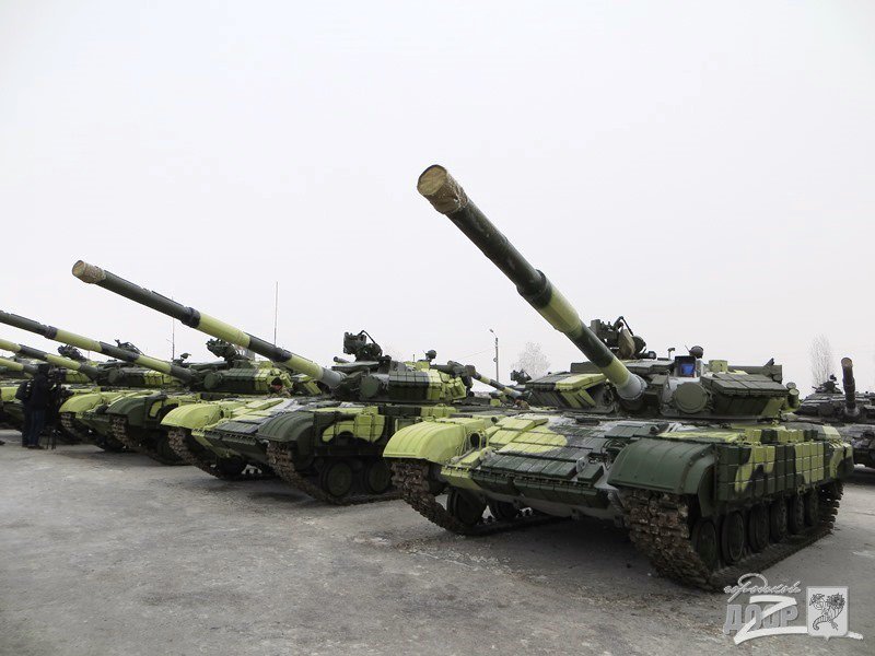 Украинская армия получает новую военную технику Украинская армия получает новую военную технику