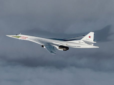 Запад в шоке: на что способен новейший российский бомбардировщик Запад в шоке: на что способен новейший российский бомбардировщик