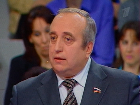 В Думе предложили создать фонд помощи российским добровольцам в Донбассе В Думе предложили создать фонд помощи российским добровольцам в Донбассе