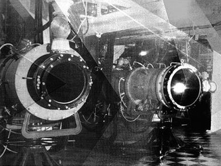 Русский след: кто «помог» США создать боевое лазерное оружие Русский след: кто «помог» США создать боевое лазерное оружие