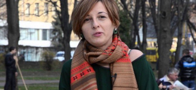 Украинская журналистка Станко требует разбомбить гуманитарные конвои Украинская журналистка Станко требует разбомбить гуманитарные конвои