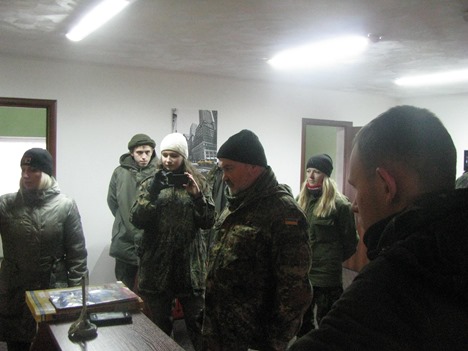 ФСБ опять лажает: Одесские прокуроры устроили дебош в Ровно с криками «Слава Путину!» ФСБ опять лажает: Одесские прокуроры устроили дебош в Ровно с криками «Слава Путину!»