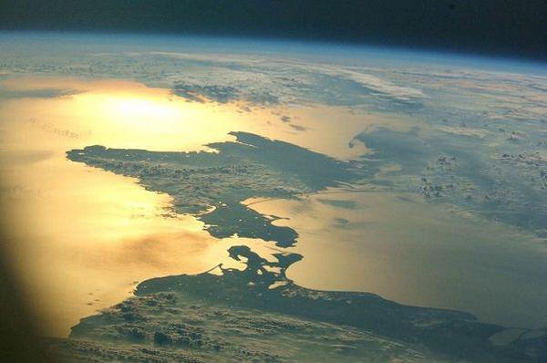 Началась прокладка электрокабеля в Крым из материковой России