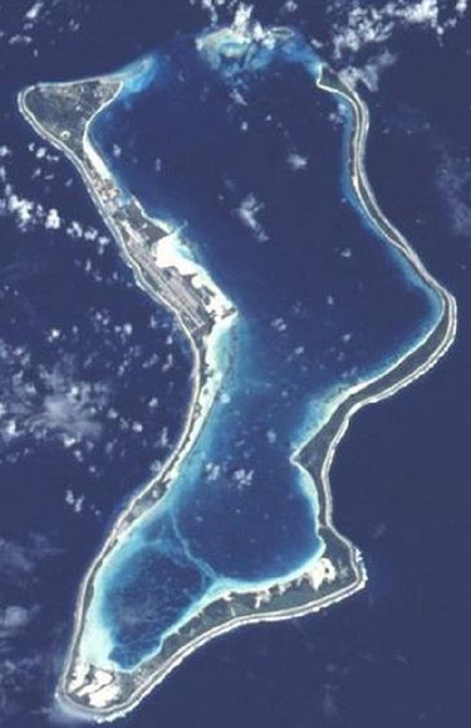 Пропавший малазийский лайнер MH370 был сбит над американской военной базой, – глава французской авиакомпании Пропавший малазийский лайнер MH370 был сбит над американской военной базой, – глава французской авиакомпании