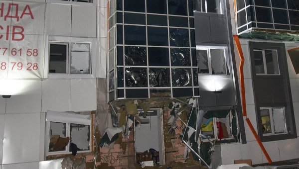 Политолог: на Украине растет тотальный бандитизм Политолог: на Украине растет тотальный бандитизм