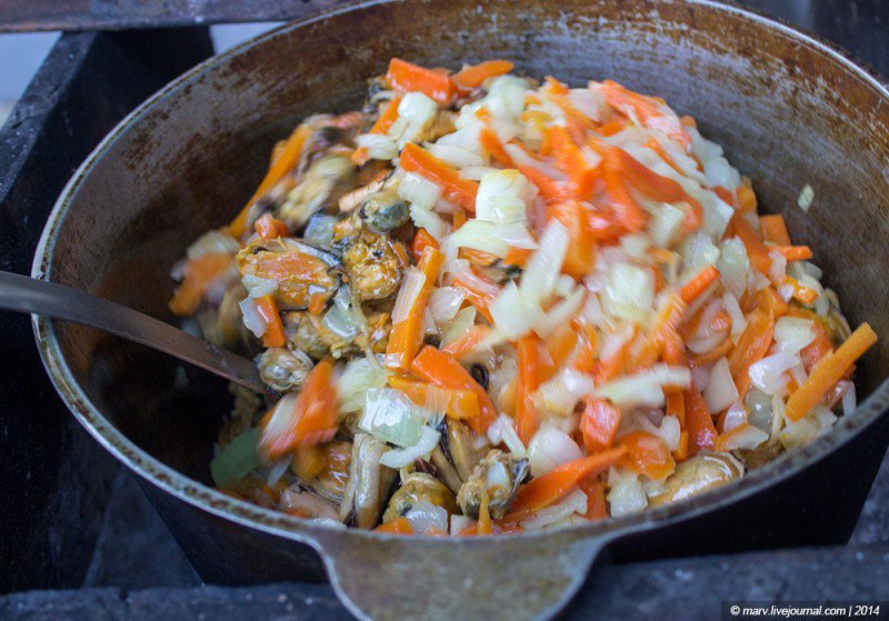 Плов с мидиями «под дулами автоматов». Много фото Плов с мидиями «под дулами автоматов». Много фото