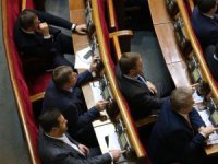 В новой Раде снова "кнопкодавят"
