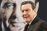 Немецкая элита призвала прекратить вражду с Россией