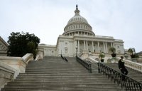 Сенат США принял законопроект о санкциях в отношении России и военной поддержке Украины