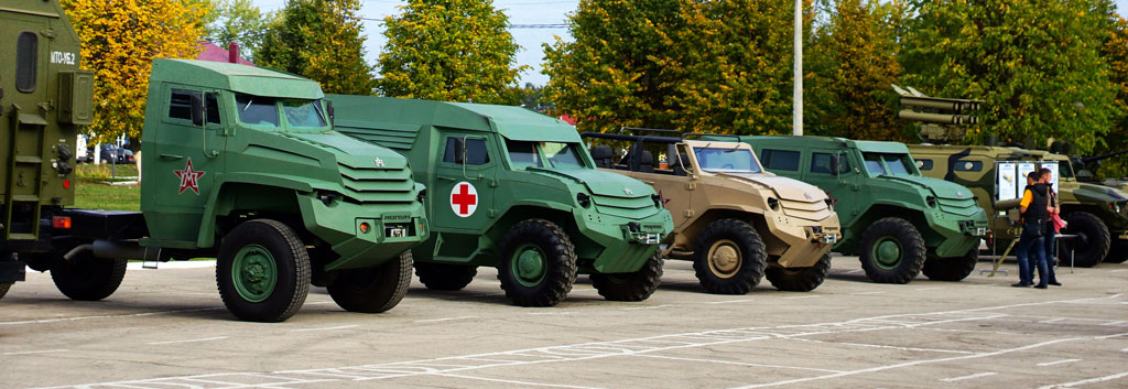 «Вежливые броневики» прошли испытания; Путин одобрил «Вежливые броневики» прошли испытания; Путин одобрил