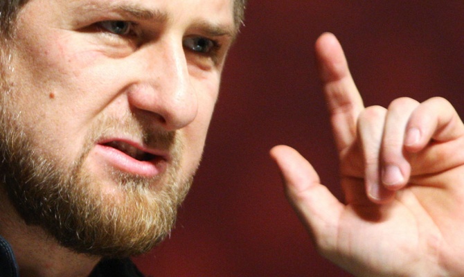 Кадыров пообещал поехать в Донбасс по приказу Путина Кадыров пообещал поехать в Донбасс по приказу Путина