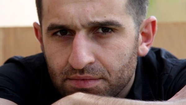 «Пиночет» из фильма «9 рота» прибыл в Новороссию с особой миссией «Пиночет» из фильма «9 рота» прибыл в Новороссию с особой миссией