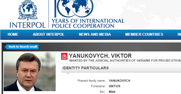 Интерпол подал Януковича в розыск за разворовывание средств, а не за убийства Интерпол подал Януковича в розыск за разворовывание средств, а не за убийства
