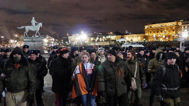 Патриотические гуляния на Манежной площади Патриотические гуляния на Манежной площади