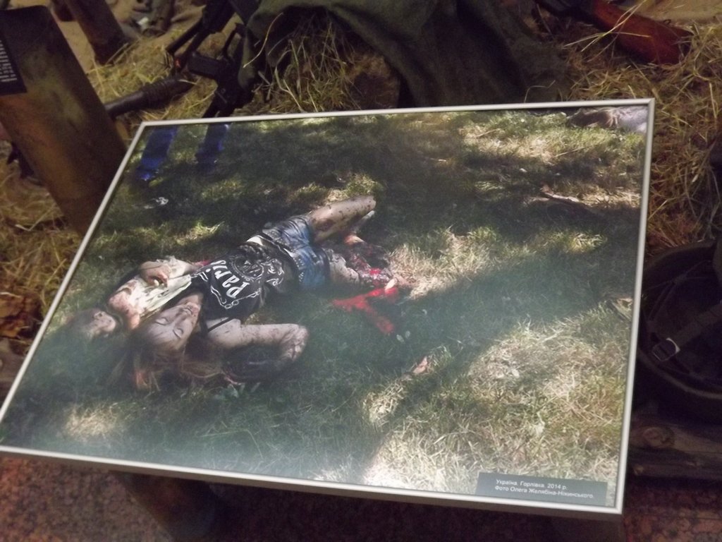 Украинские архивы уже показывают - как русские агрессоры в войнах XX века уничтожали украинцев Украинские архивы уже показывают - как русские агрессоры в войнах XX века уничтожали украинцев