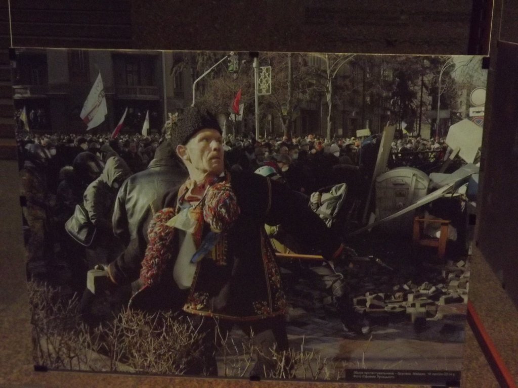 Украинские архивы уже показывают - как русские агрессоры в войнах XX века уничтожали украинцев Украинские архивы уже показывают - как русские агрессоры в войнах XX века уничтожали украинцев