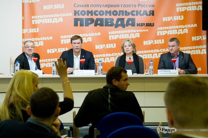 Гражданка Австрии передала в помощь Донбассу миллион рублей Гражданка Австрии передала в помощь Донбассу миллион рублей