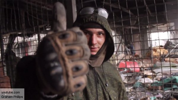 Британский журналист обнародовал страшную видеозапись из донецкого аэропорта Британский журналист обнародовал страшную видеозапись из донецкого аэропорта