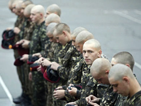 Украинские призывники приобретают статус церковнослужителя, чтобы не служить Украинские призывники приобретают статус церковнослужителя, чтобы не служить