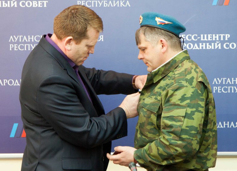 Награды — героям Республики