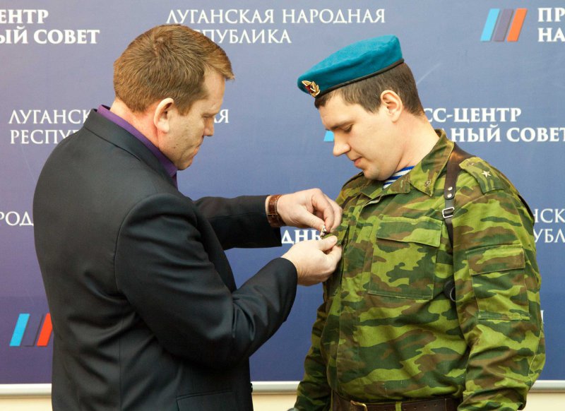 Награды — героям Республики