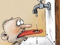 Кличко уговаривает киевлян, что зеленая вода из крана безопасна