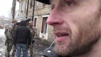 "Призраки" провели для украинских волонтеров экскурсию по осажденному Стаханову