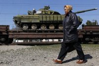 Власти Крыма отдали Киеву 4 млрд. гривен и бронетехнику На бойню в Донбассе? 