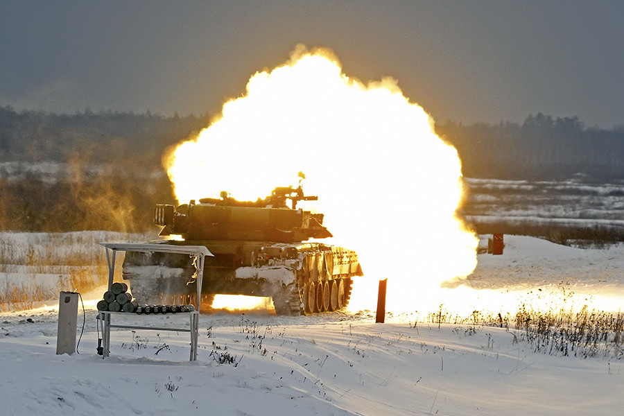 Сводка: захвачены склады боеприпасов ВСУ, уничтожено 130 бойцов ВСУ, 5 танков, 1 БМП, 5 САУ, 4 грузовика, 6 минометов и склад с БК Сводка: захвачены склады боеприпасов ВСУ, уничтожено 130 бойцов ВСУ, 5 танков, 1 БМП, 5 САУ, 4 грузовика, 6 минометов и склад с БК