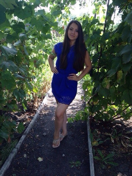 Беременную 19-летнюю девушку убило снарядом в Донецке. Тоже скажут - "самка колорада"... Беременную 19-летнюю девушку убило снарядом в Донецке. Тоже скажут - "самка колорада"...