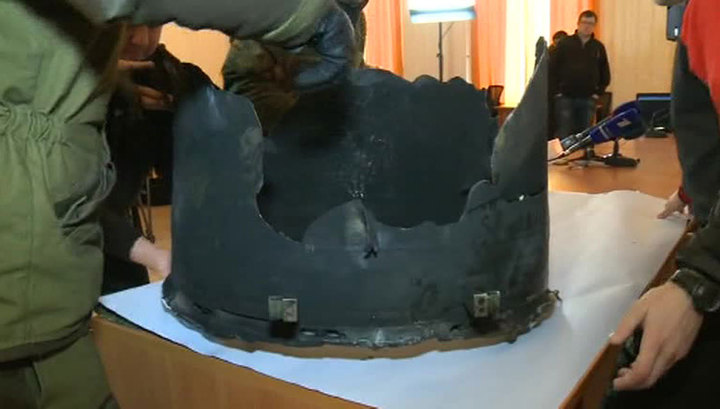 В Донецке показали фрагменты "Точки У", которой был атакован химзавод В Донецке показали фрагменты "Точки У", которой был атакован химзавод