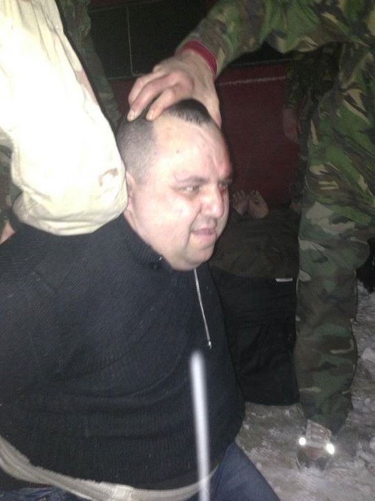 Вести из Цэевропы: в Закарпатье нацисты-правосеки жестоко отоварили... пособников нацистов Вести из Цэевропы: в Закарпатье нацисты-правосеки жестоко отоварили... пособников нацистов