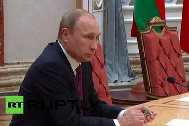 Переговоры в Минске дали поводы для фейков и шуток