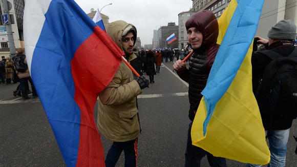 Украинец получил 9 лет колонии за звонок в посольство России Украинец получил 9 лет колонии за звонок в посольство России