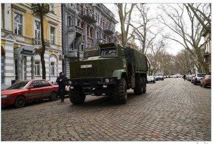 В Одессе пахнет весной и бунтом