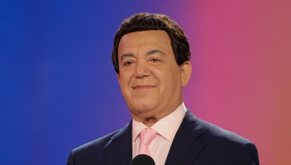 Кобзон прибыл в Луганск для выступления на концертах ко Дню защитника Отечества Кобзон прибыл в Луганск для выступления на концертах ко Дню защитника Отечества