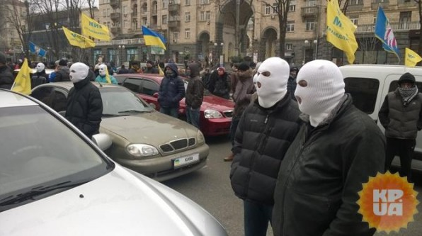 А почему не прыгают? А почему не прыгают?